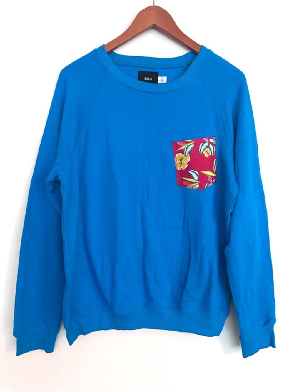 BDG Turquoise Crewneck Women’s Sweatshirt with Floral Pocket Size Small